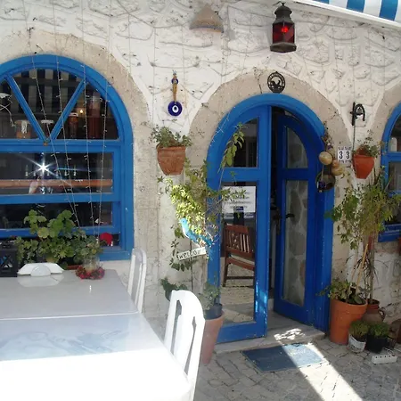 Nuans Hotel- 3* Alaçatı