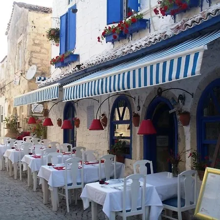 Nuans Hotel- Värdshus 3*