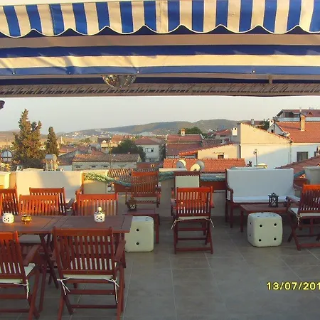 Nuans Hotel- 3* Alaçatı